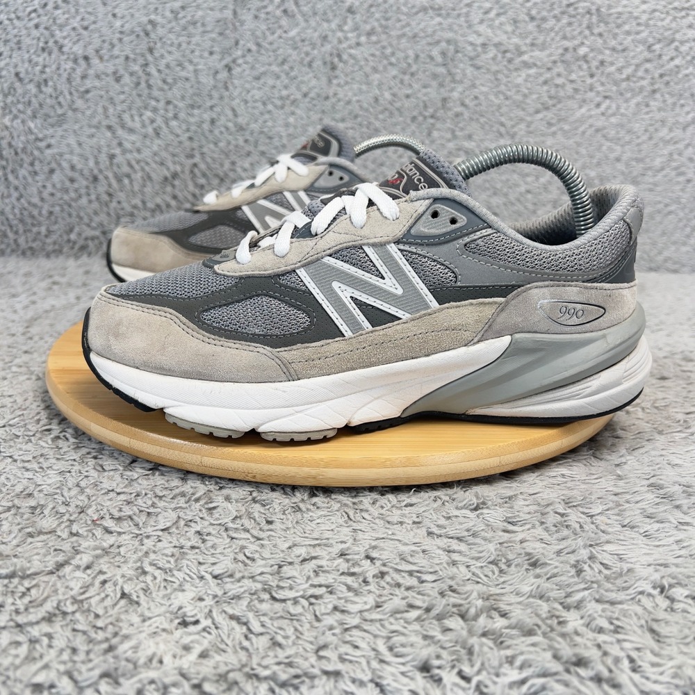 New Balance 990v6 Grey Silver Suede Mesh Sneakers GC990GL6 Mens 6.5 / Womens 8